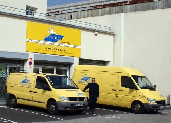 Dépannage d'urgence en plomberie sur Grenoble - Grenoble Dépannage - Devanture